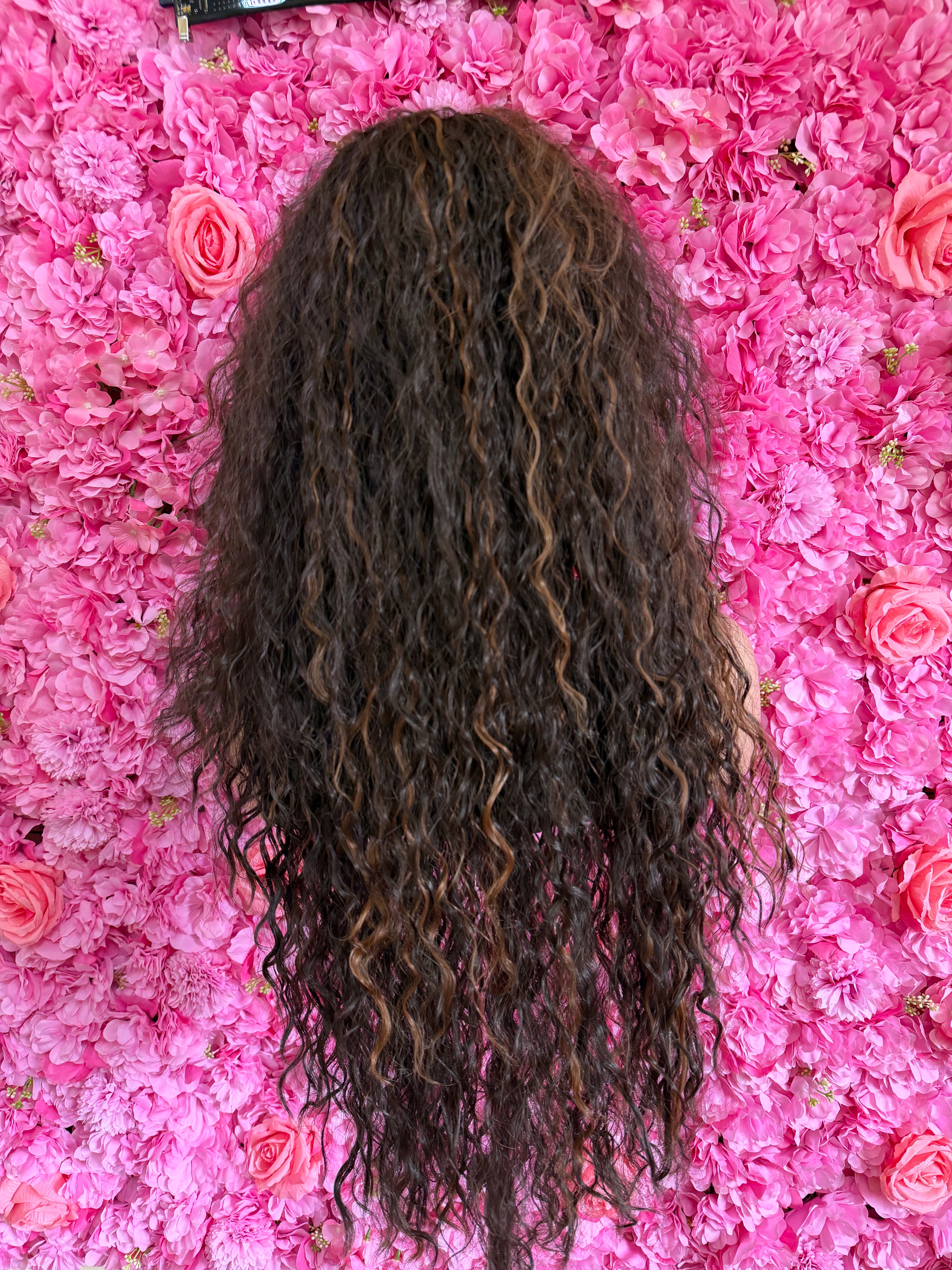 Peruka loczki Shakira brąz długa lace front pasemka